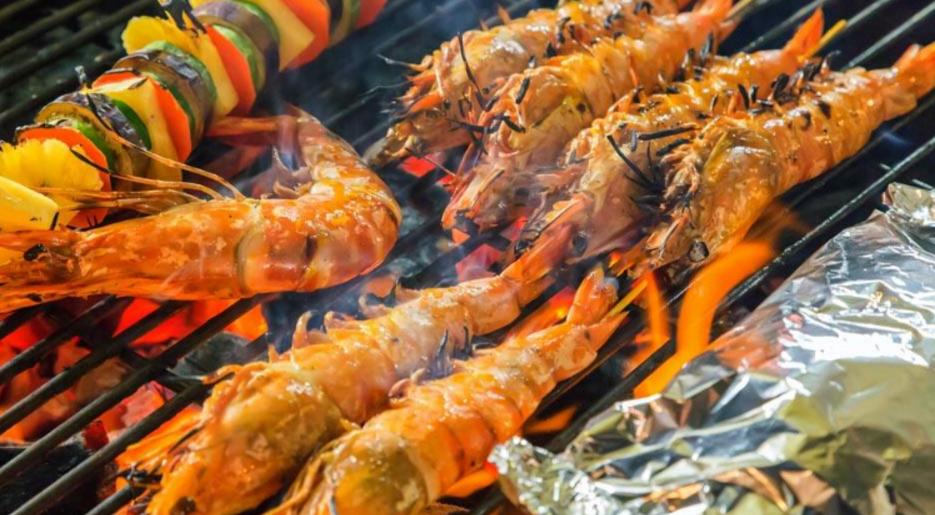 有红点很可能是肝病恶化了,出现这些红点可能是肝硬化