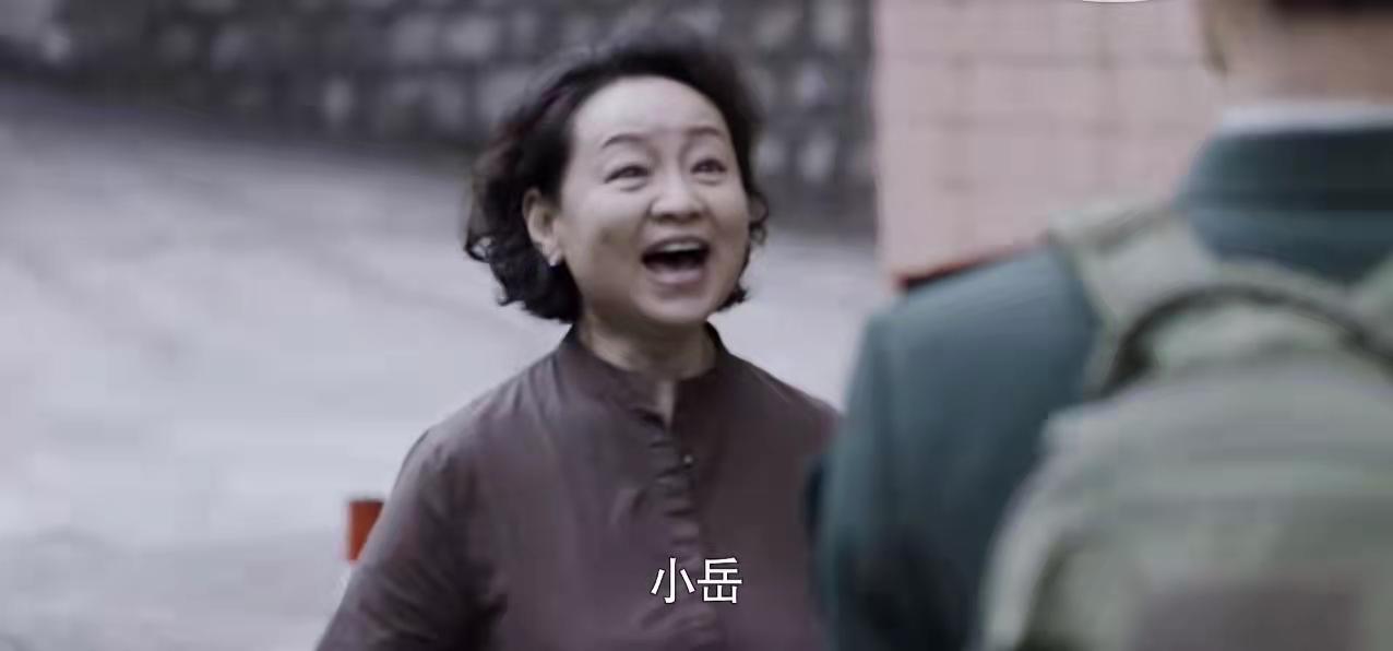 特战荣耀燕破岳和刘招弟什么关系,特战荣耀燕破岳被俘虏谁救了他