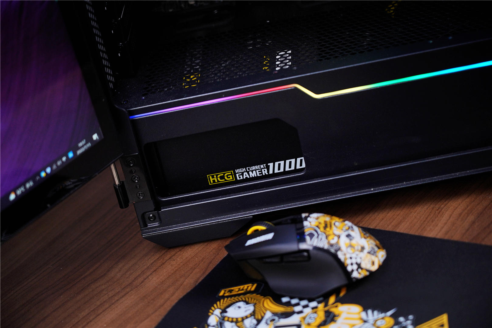 雷蛇黑寡妇小黄人联名,雷蛇小黄人什么时候发布的