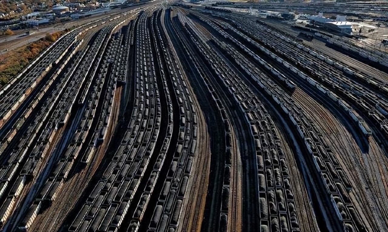 中国煤田储量,中国煤炭储量1万亿吨是真的吗