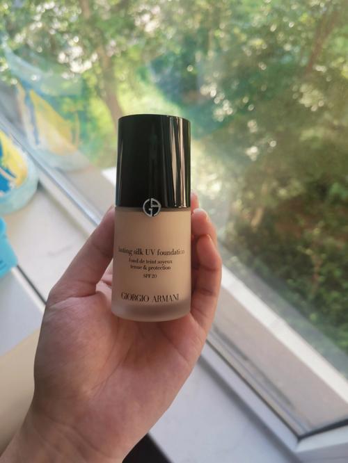 混油皮遮瑕力强不脱妆粉底液测评,油皮持久不暗沉遮瑕的粉底液测评