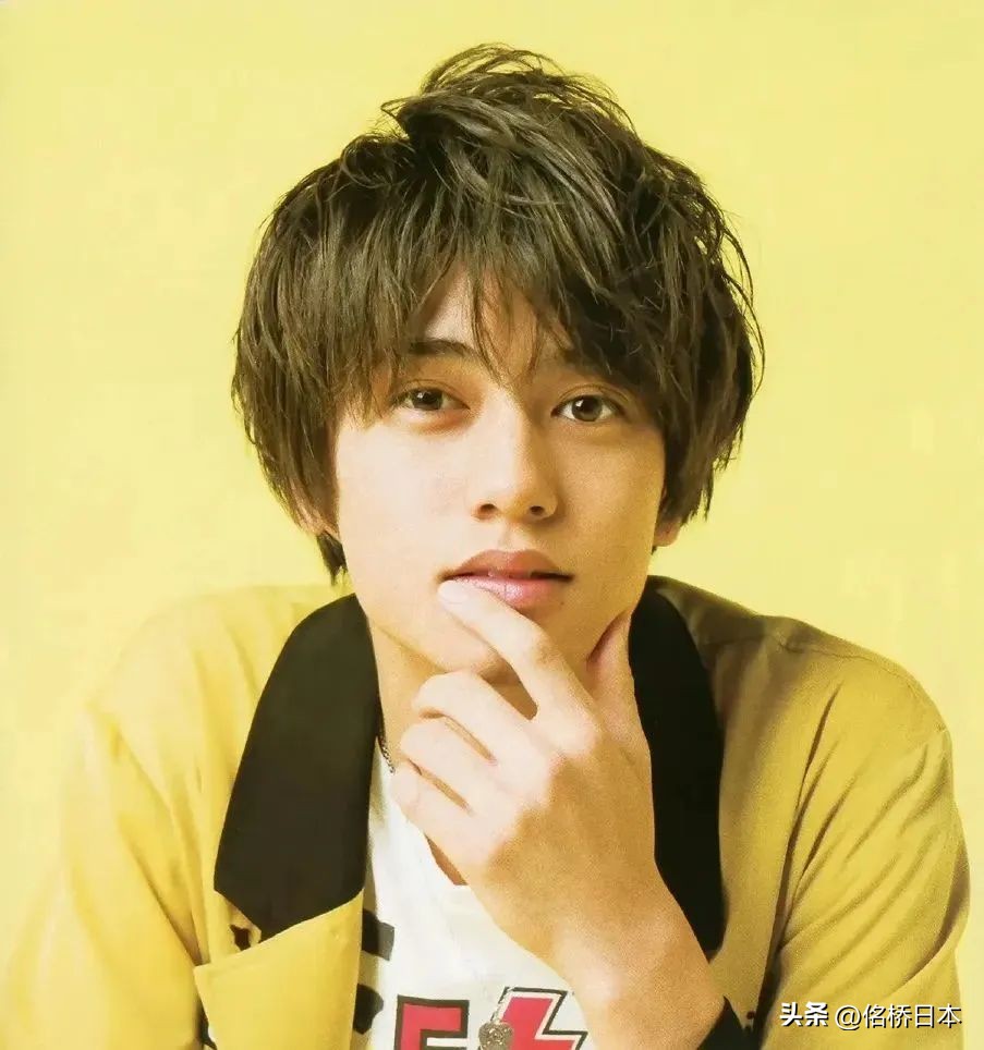 日本5大高颜值帅哥,日本公认的前十帅哥排名