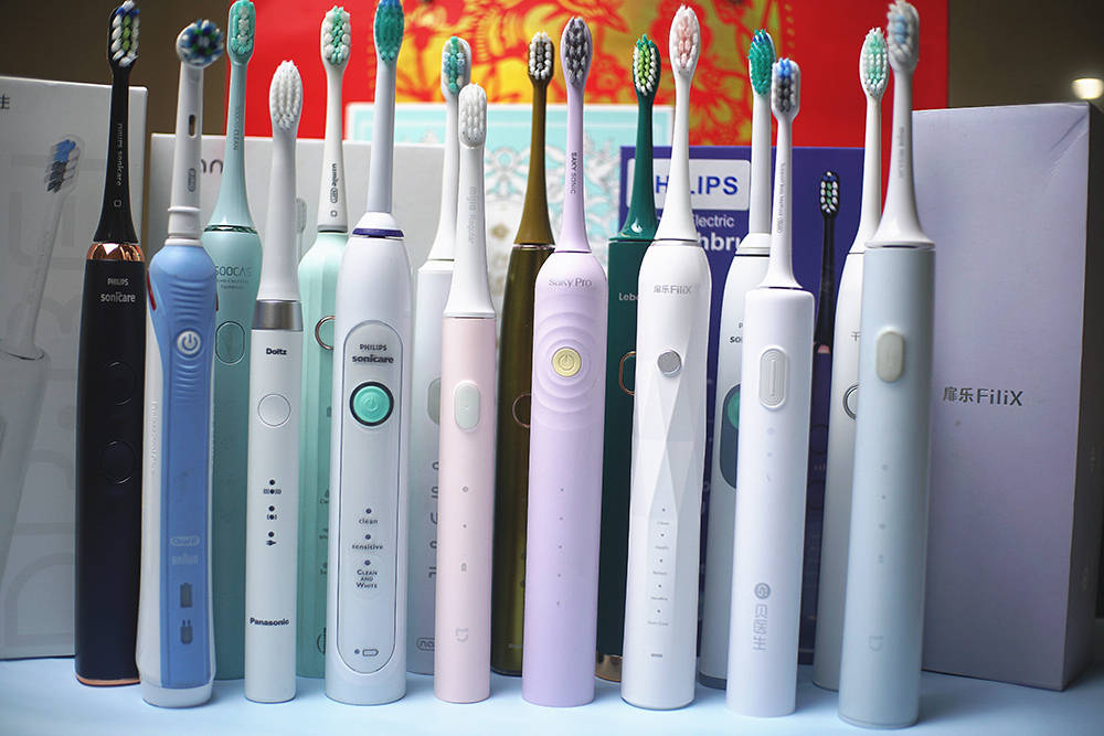 小米电动牙刷和拜尔电动牙刷,usmile电动牙刷和飞利浦电动牙刷