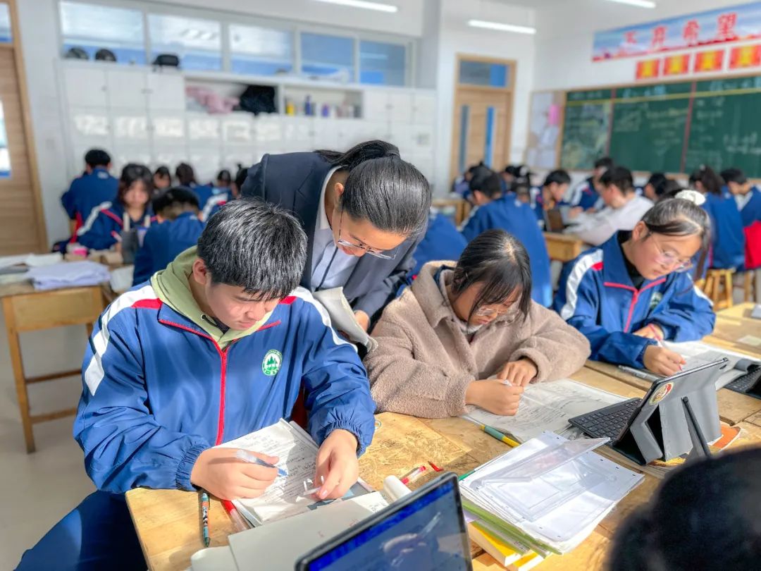 南湖行知丨【战“疫”线下篇】封校不封爱,温暖一直在