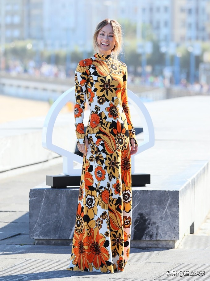 美国明星穿碎花连衣裙,美国明星夏日裙