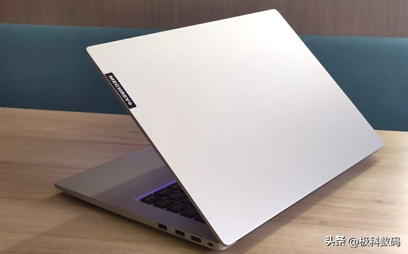 核显笔记本电脑推荐6800h,新手笔记本推荐最新显卡