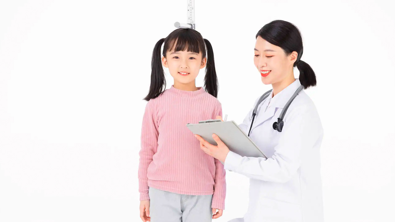 身高矮的脚大说明能长高吗,脚大长高吗