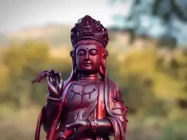 佛手雕件的寓意和象征,翡翠常见的雕件及寓意