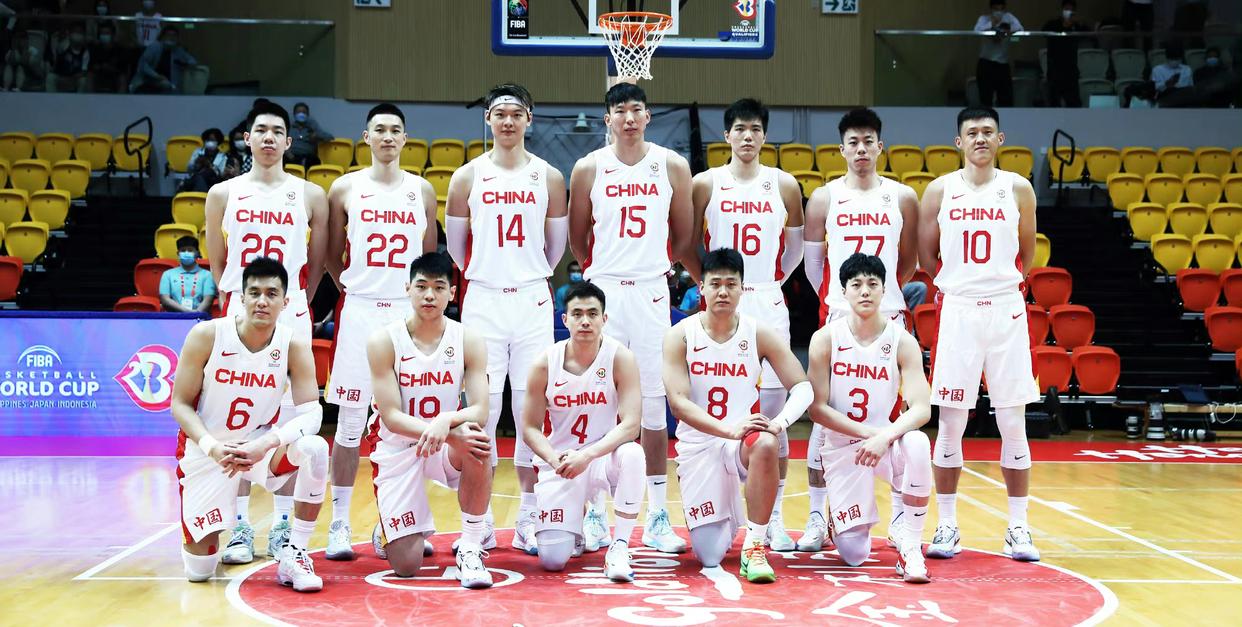 中国男篮硬气暴扣,中国男篮单场狂砍58分14板