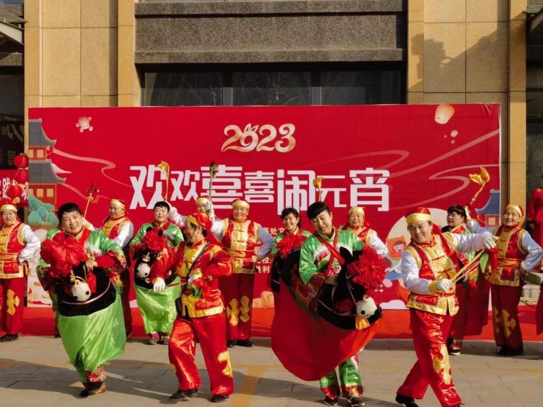 街道新时代文明实践志愿服务,雪峰街道办志愿服务助力文明创建