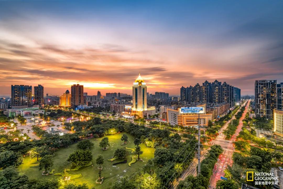 国家地理中文网英文,国家地理中文网在哪里