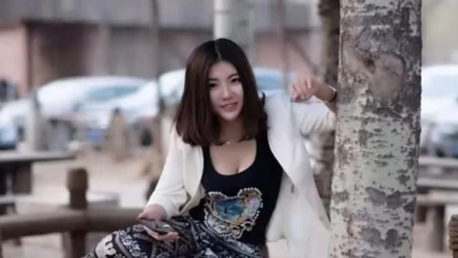 翼装飞行三人魂断天门山,天门山极限运动翼装飞行