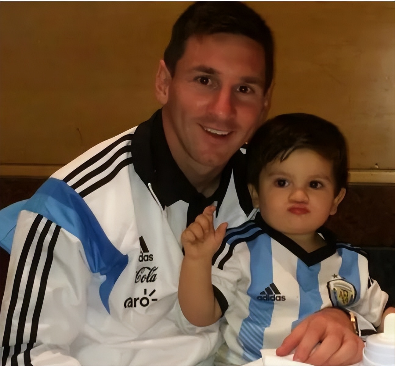 有种基因叫祖孙一张脸,有一种基因叫隔代亲