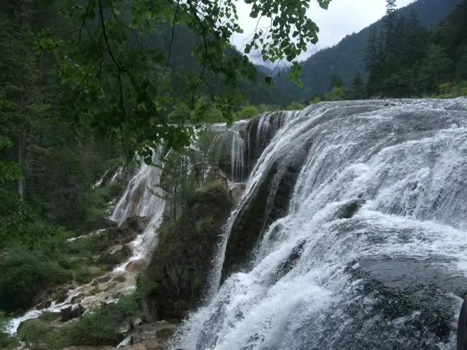 有了纯电车ID.6，不用等摇号，出行开车不是梦