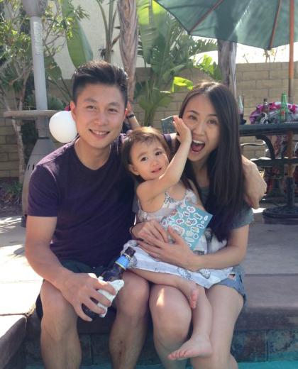 “只讲英文”李安琪：嫁*小鹏李**13年，从不说中文，哪来的优越感？