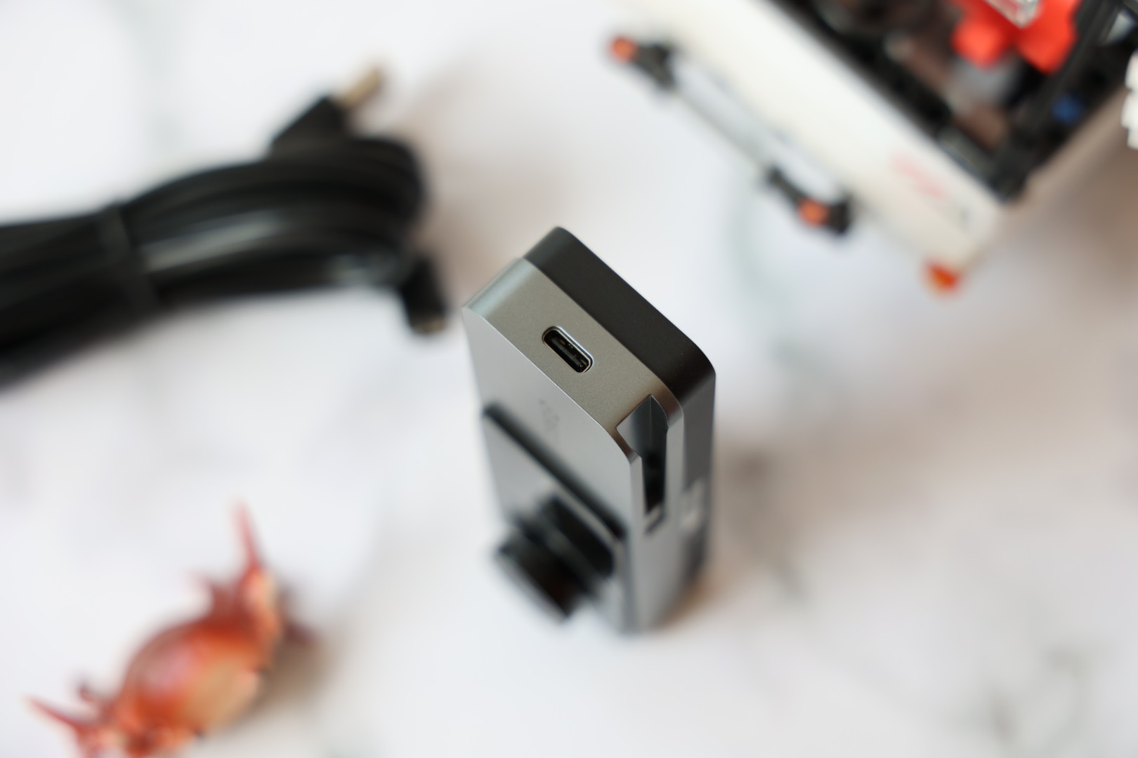 老婆要台『既要又要还要』的行车记录仪，找了半天，我最终选了它