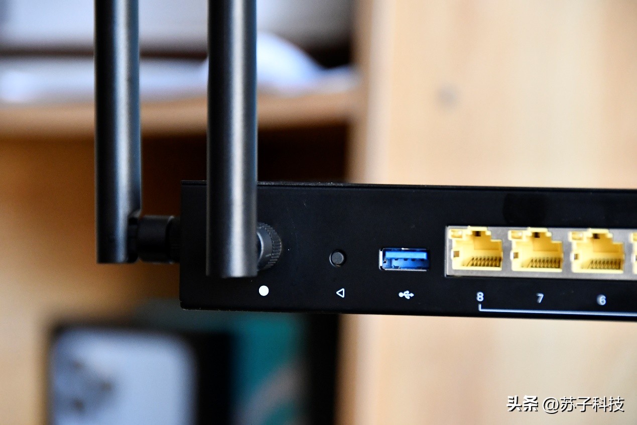 蒲公英x5和小米ax6000路由器对比,蒲公英x5wifi6全千兆路由器