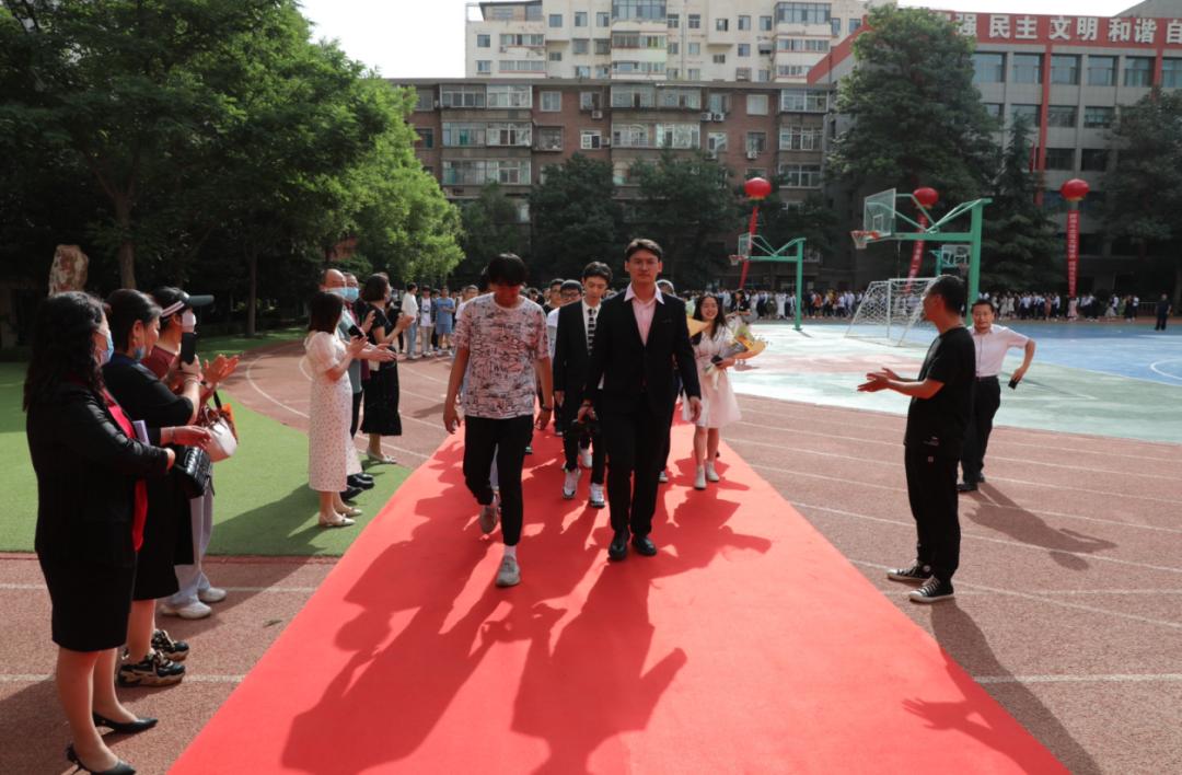 兰州第35中学2021毕业典礼,兰州市第五十中学毕业典礼