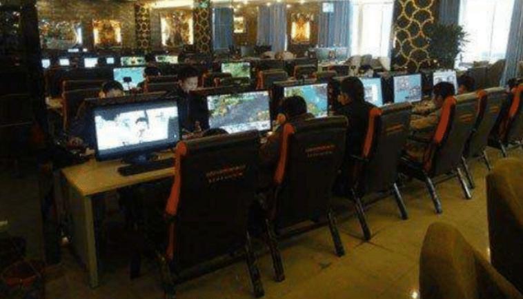 61岁老头诱骗16岁女孩遭村民围殴,邻居六旬老人诱骗幼女案