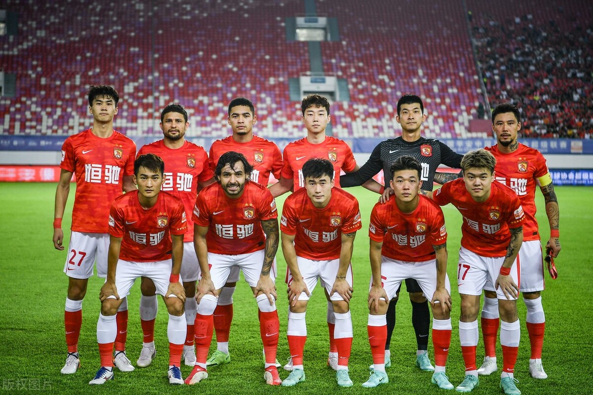 卡帅韦世豪杨立瑜,队魂回归郑智出任广州队主教练