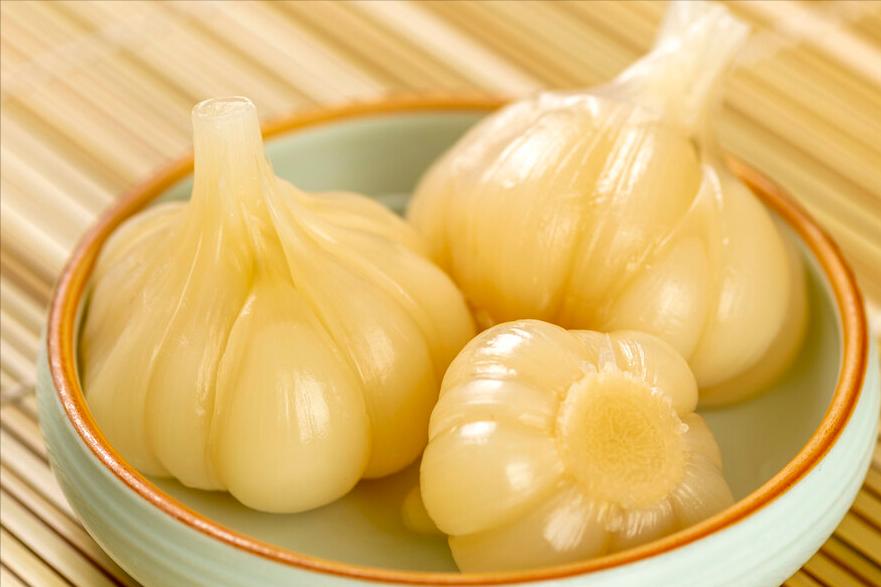 甜蒜加雪碧腌制方法最正宗做法,正宗雪碧糖醋蒜配方