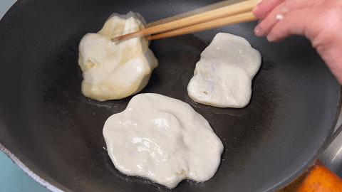 一根香蕉松饼的做法,一根香蕉超简单做美食