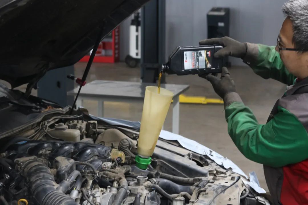 翻新丰田锐志,广州丰田锐志汽车翻新最好的店