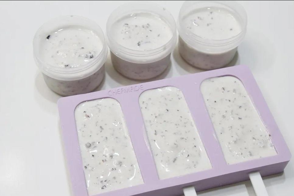 简单无需冷藏好吃的冰淇淋做法,最简单的冰淇淋不用打蛋器