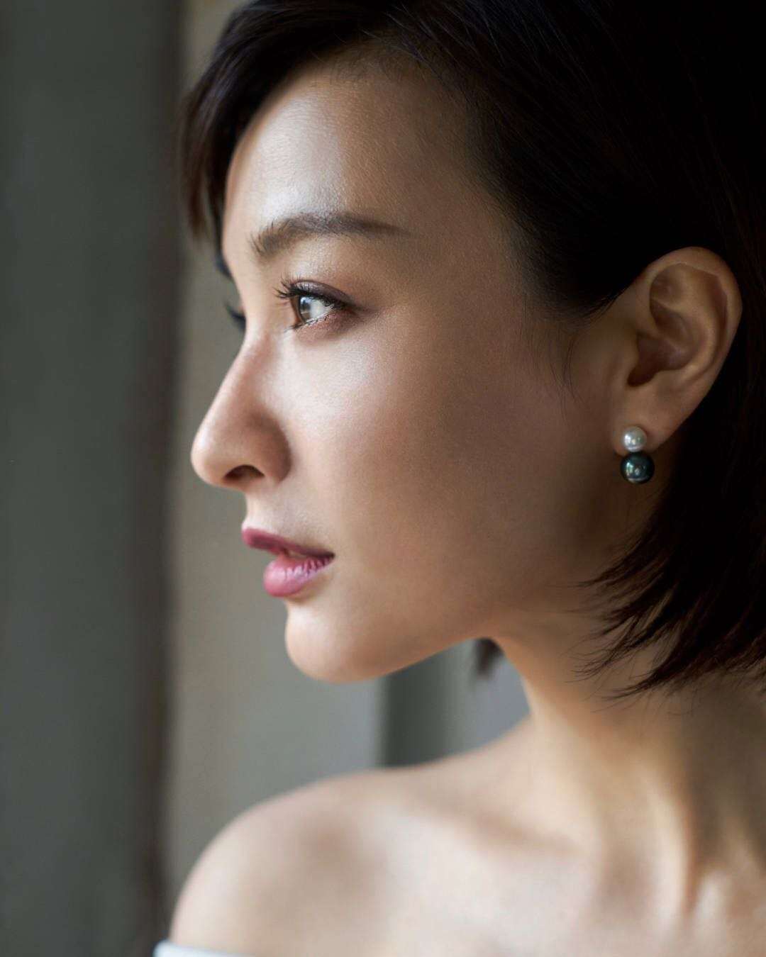 鼻子塌山根低鼻孔外露没福气吗,鼻子塌而且不露鼻孔