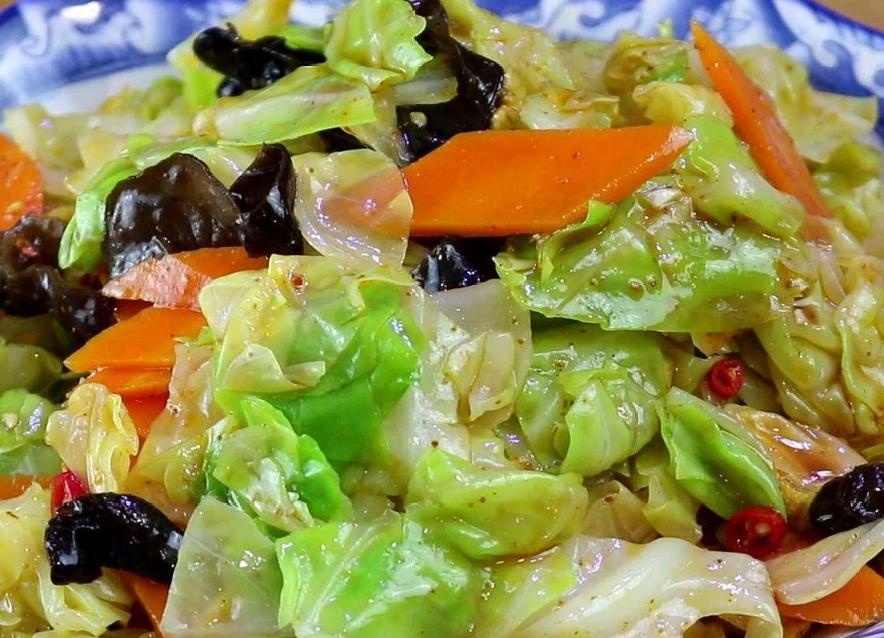 鸡蛋和它一起吃比砒霜还毒,鸡蛋与它同吃眼睛亮了皮肤也好了