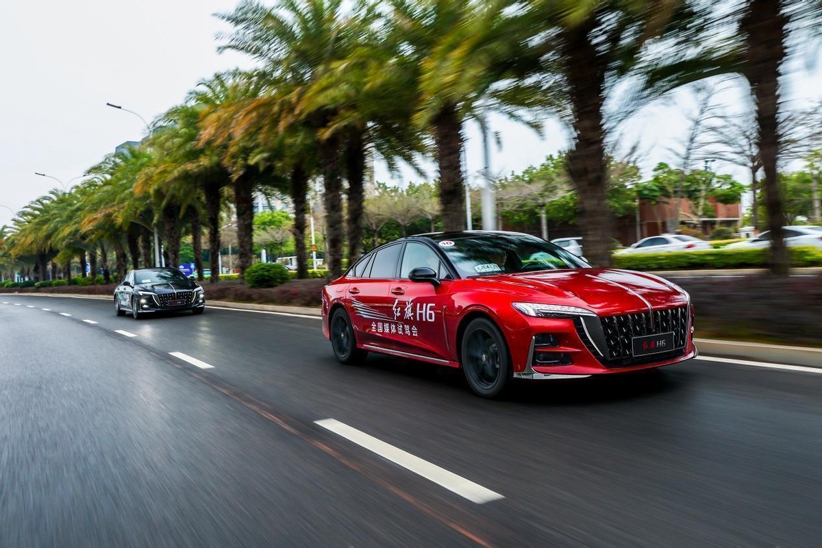 普通人买得起的红旗车,都市年轻人买什么车好