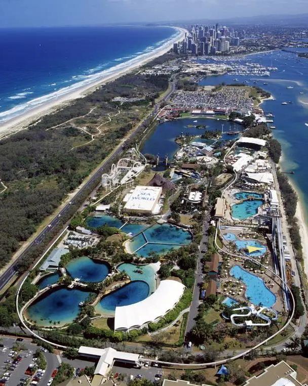 婢虫床榛勯噾娴峰哺鏃呮父鏅偣,婢虫床榛勯噾娴峰哺搴﹀亣