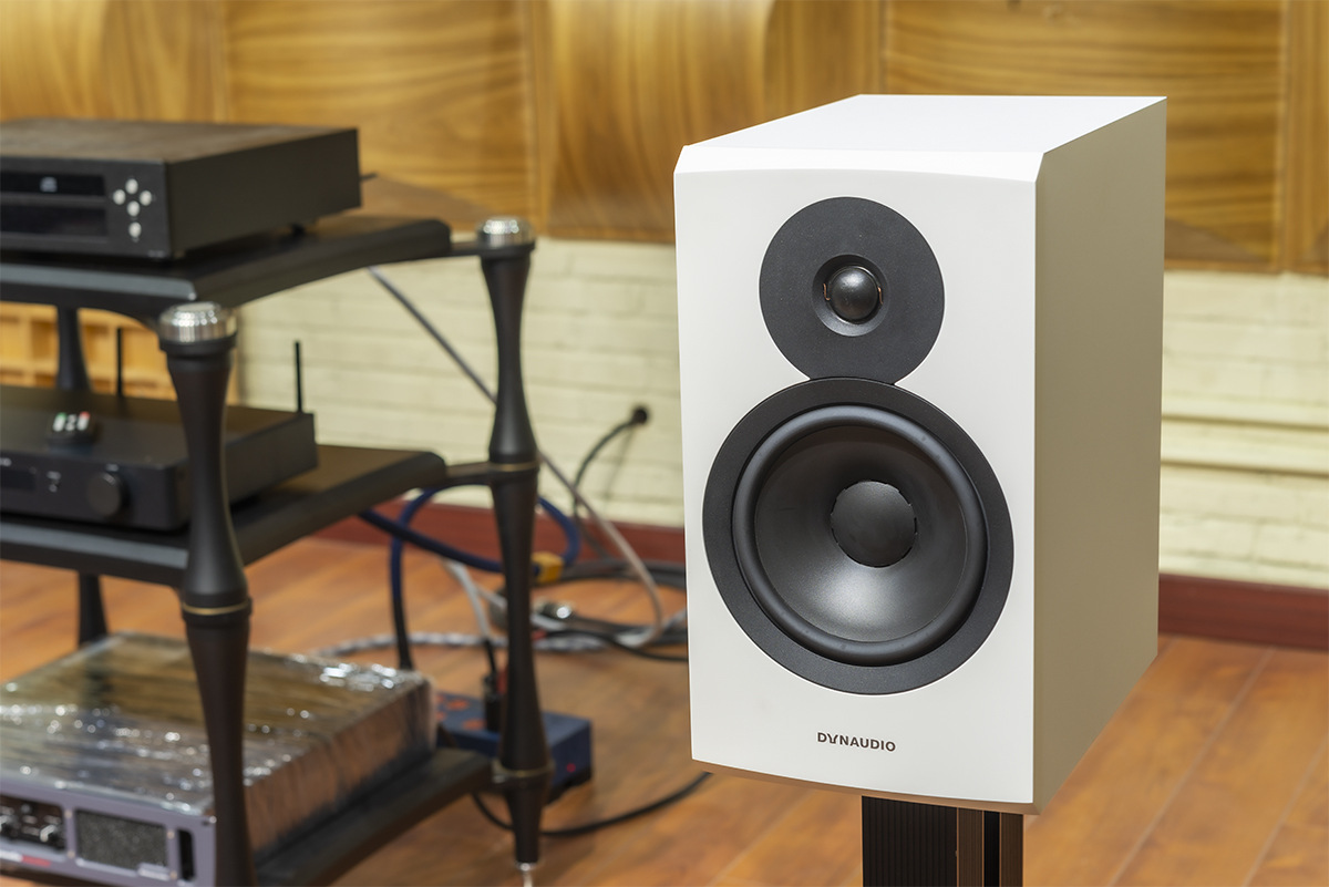 涓规嬁鏂版剰澧僥mit50浣庨煶,涓规嬁newemit20hifi鏃犳簮涔︽灦闊冲搷