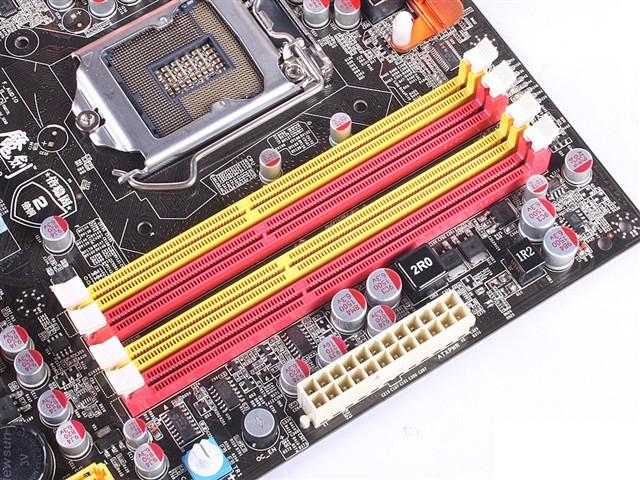 台式电脑加内存的正确方法,台式电脑怎么加内存条和固态硬盘