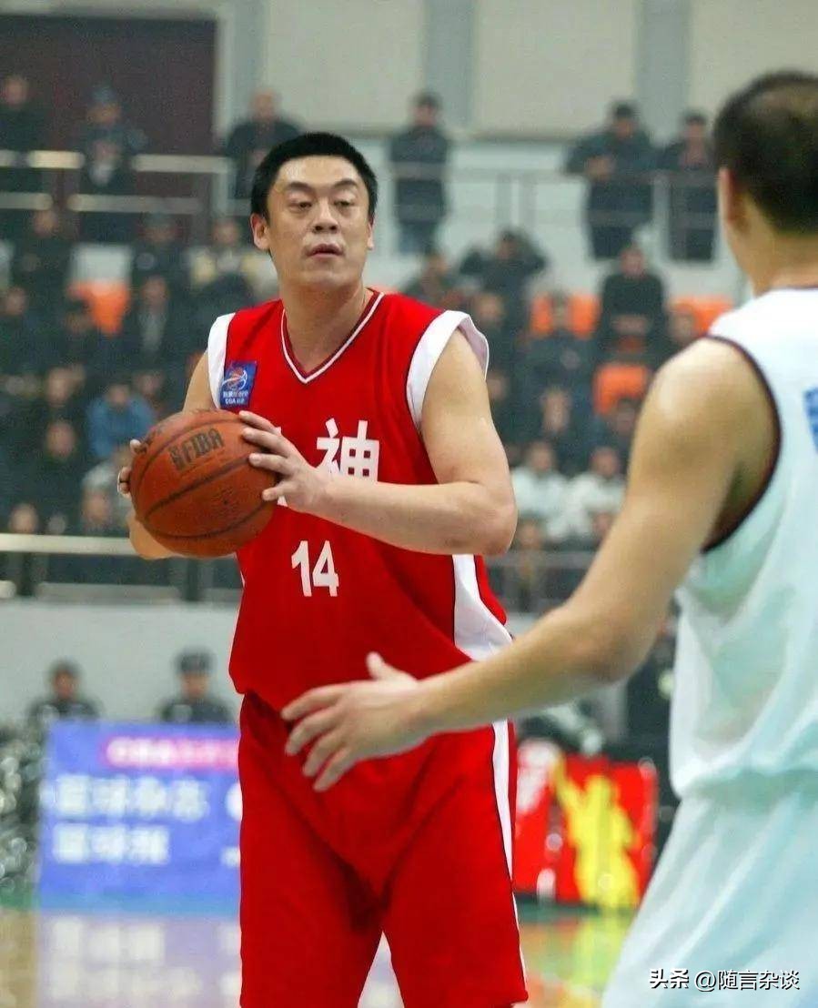中国男篮的十大经典球员,中国男篮历史前十大中锋