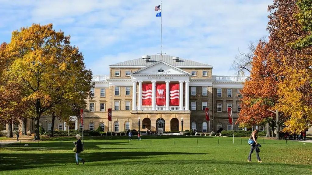 在美国留学哪个省钱一点,最便宜的美国留学方式