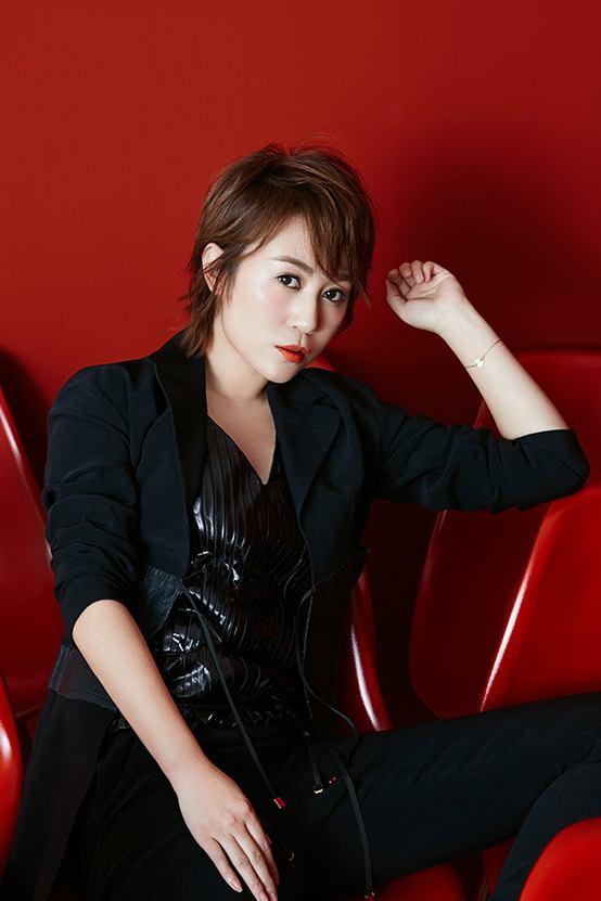 椹附韬潗鍐欑湡鐓х墖,绁炲湥浣垮懡椹附鍐欑湡