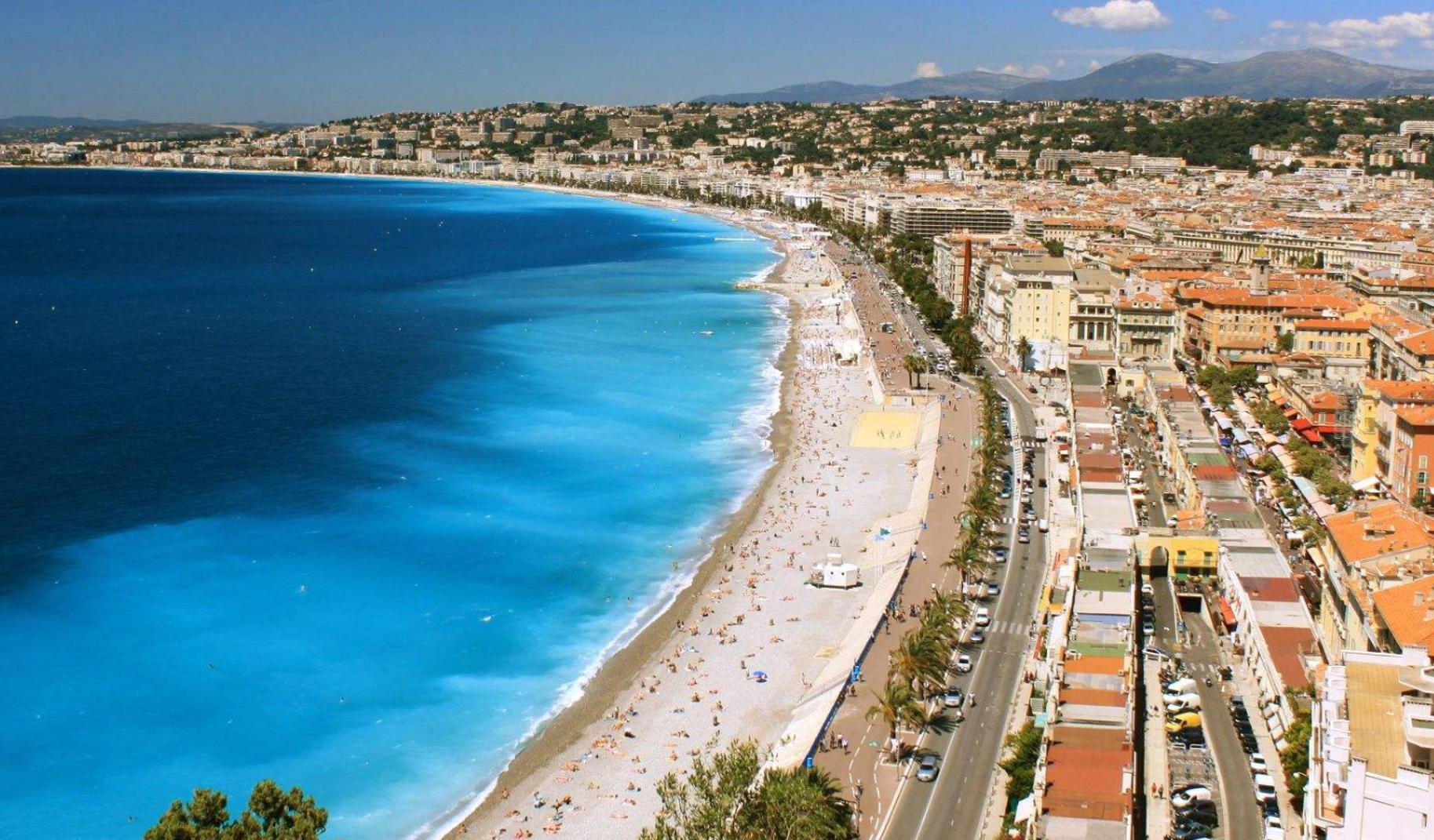 梵蒂冈历史上被入侵过吗,以前的梵蒂冈强大吗