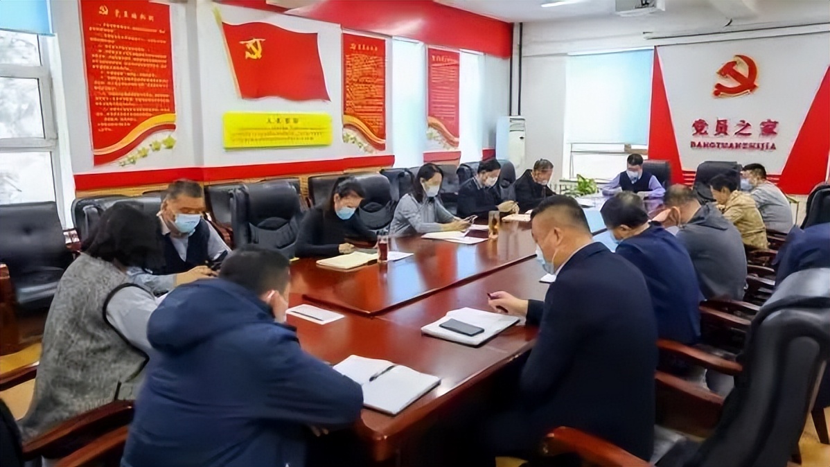 直面疫情勇担当一腔热血守国门,直面战疫以平凡担当践行初心使命