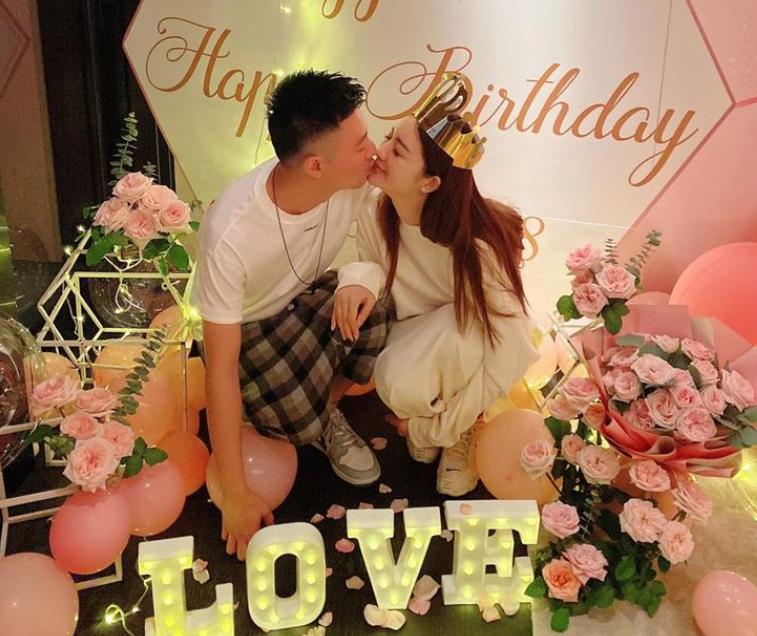 台湾艺人吴亚馨,吴亚馨最新感情消息