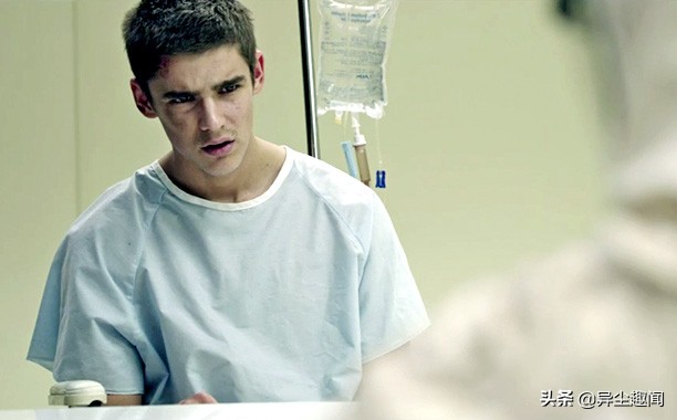 沉睡魔咒的王子其实是澳洲的阳光小鲜肉!他曾演出加勒比海盗