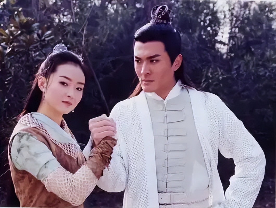 暴露年纪的人,韩国明星经历过什么才会爆火