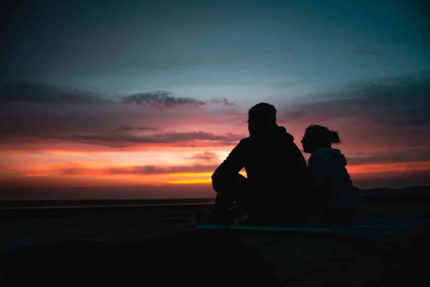 用理性分析爱情,用自律看透了太多