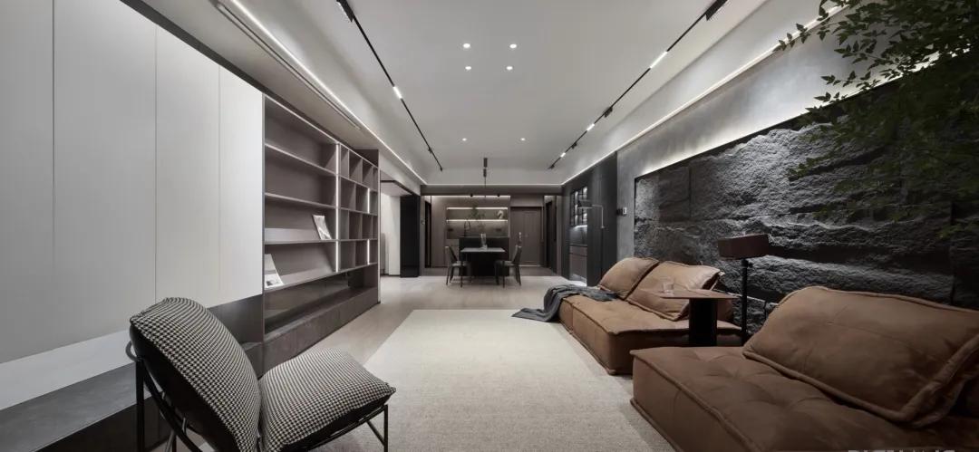 酷飒不冰冷，工业风也可以温暖轻奢