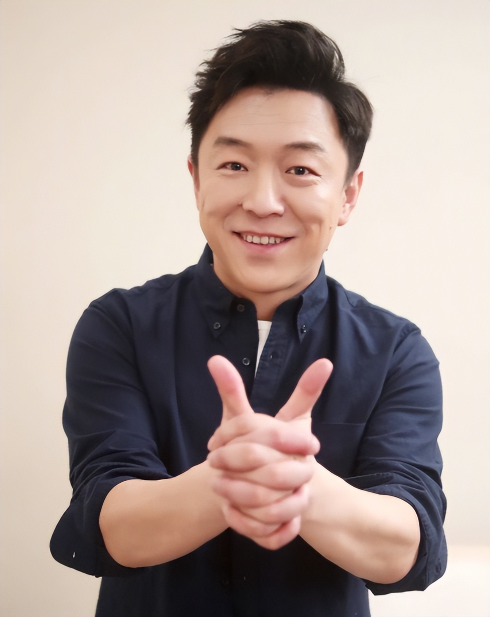 有哪些颜值逆天还有演技的男演员,颜值不高但演技好的男演员