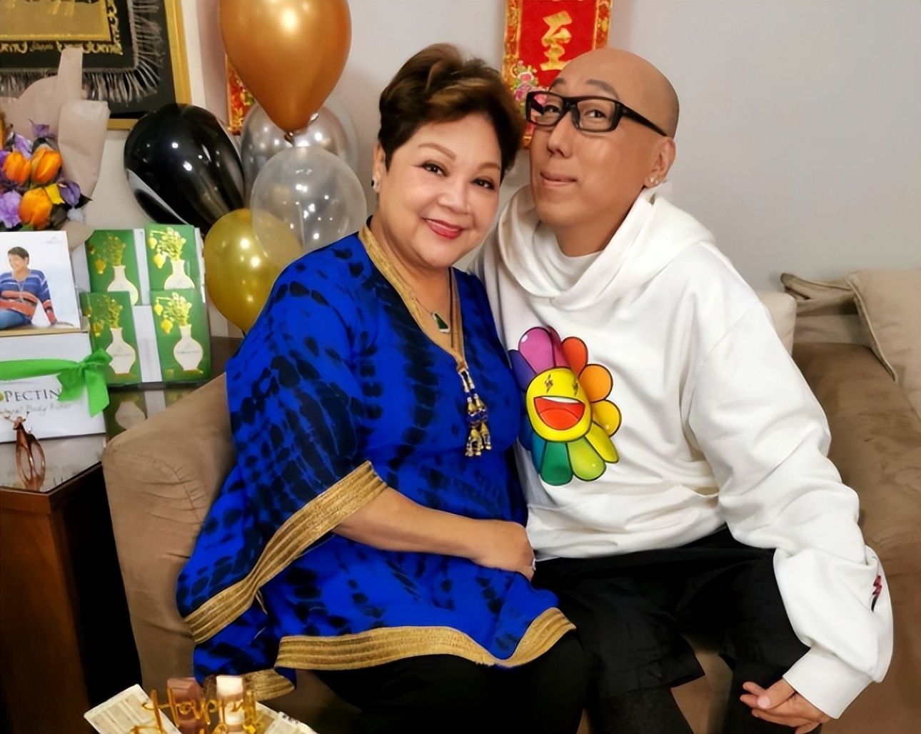 港星张学润烧炭自杀！赖帐的是哪些名人？你们的良心不会痛吗？