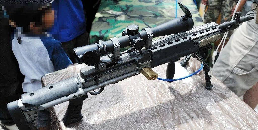现实中的mk14ebr增强型射手步枪,mk14ebr和dmr
