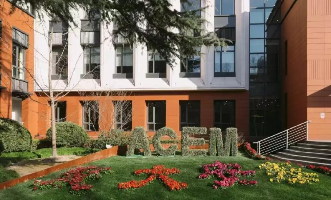 上海交通大学MBA，985院校，拥有全国顶尖生源