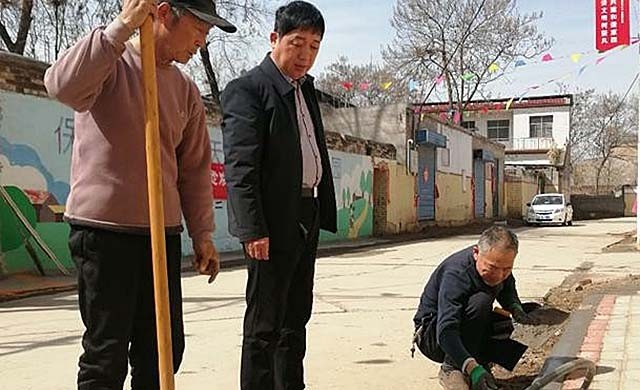 小腿巨粗的女孩,河南女子患病腿粗如大象