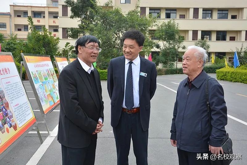 从绵阳、海南、攀西到成都，看“传奇校长”何佳庠的传奇人生